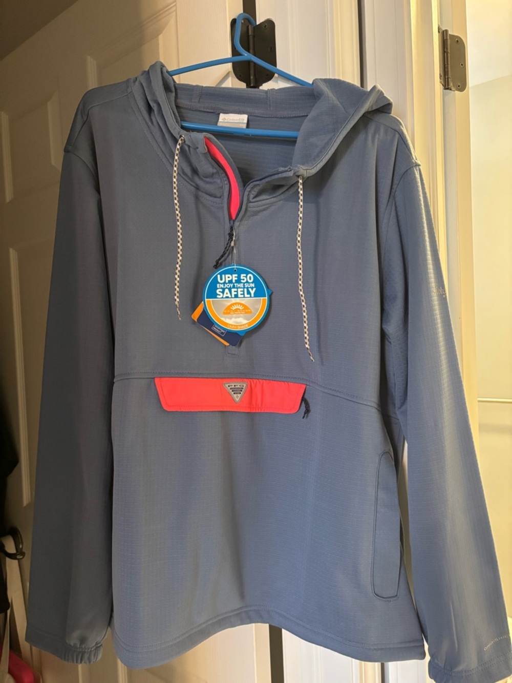 Columbia Blueish/Grey Hooded Pullover with Pink Pocket Accent